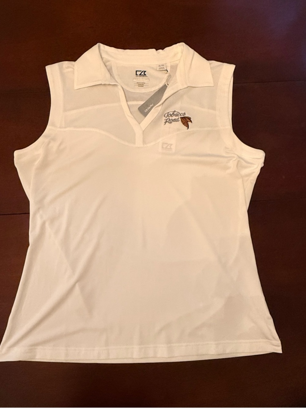 Ladies XL Cutter & Buck NWT Tobacco Road White Sleeveless Polo Top